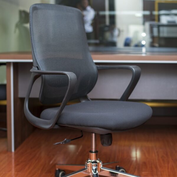 Medium back mesh chair with lumbar support LJ-2002B